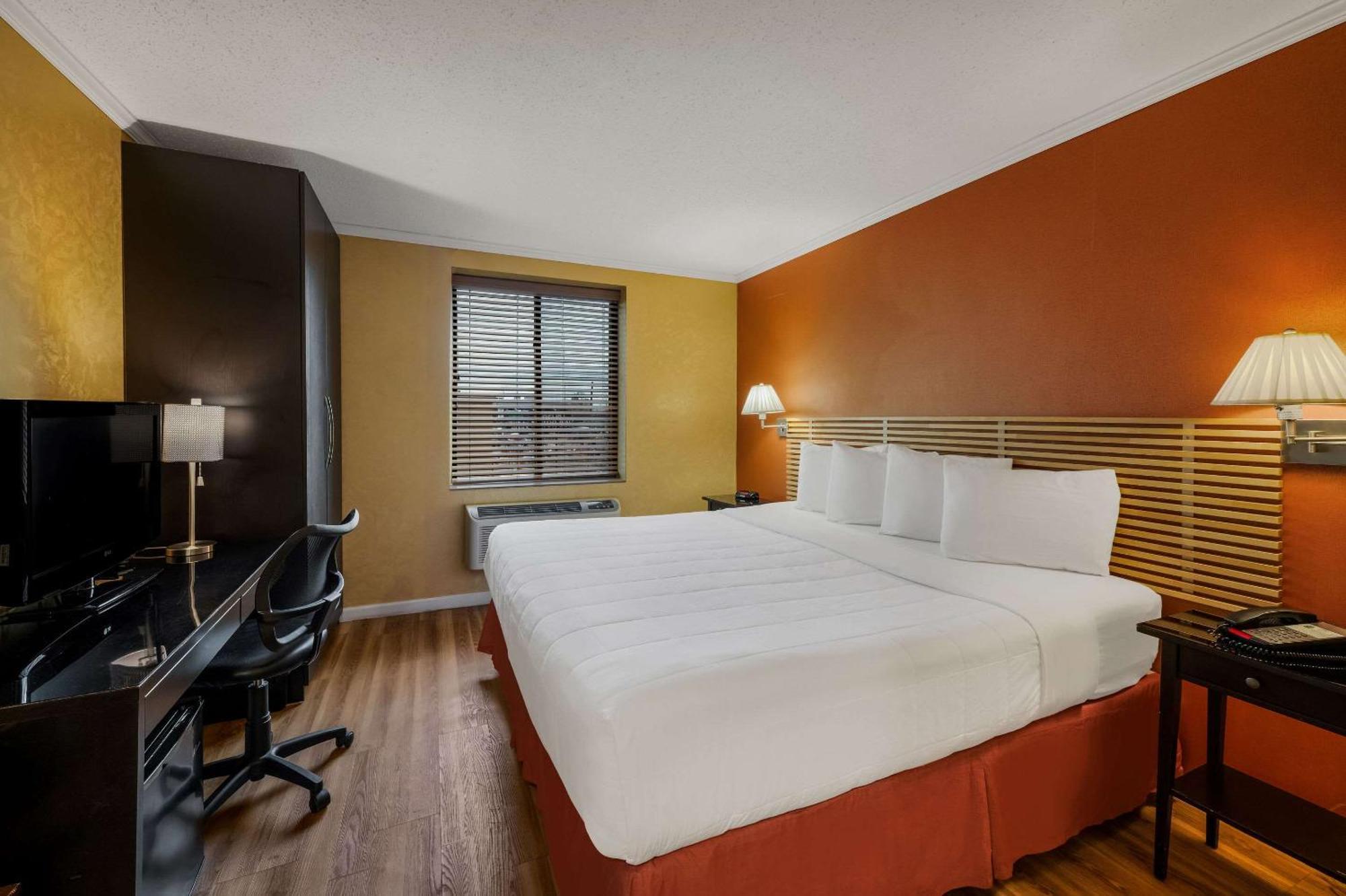 Quality Inn Jfk Airport Rockaway Blvd New York Buitenkant foto